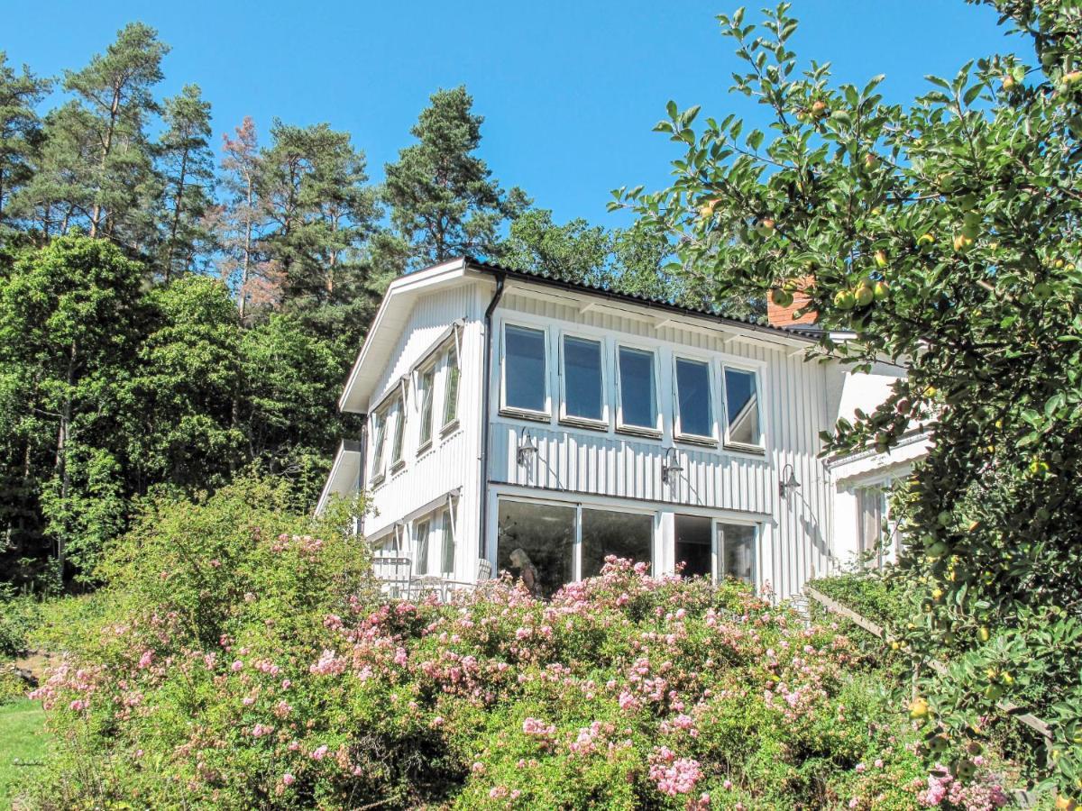 Holiday Home Stegeborg Sjöstugan - OST104 Norrkrog Exterior foto